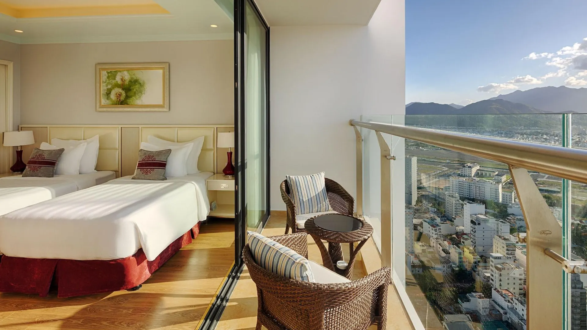 Vinpearl Beachfront Nha Trang