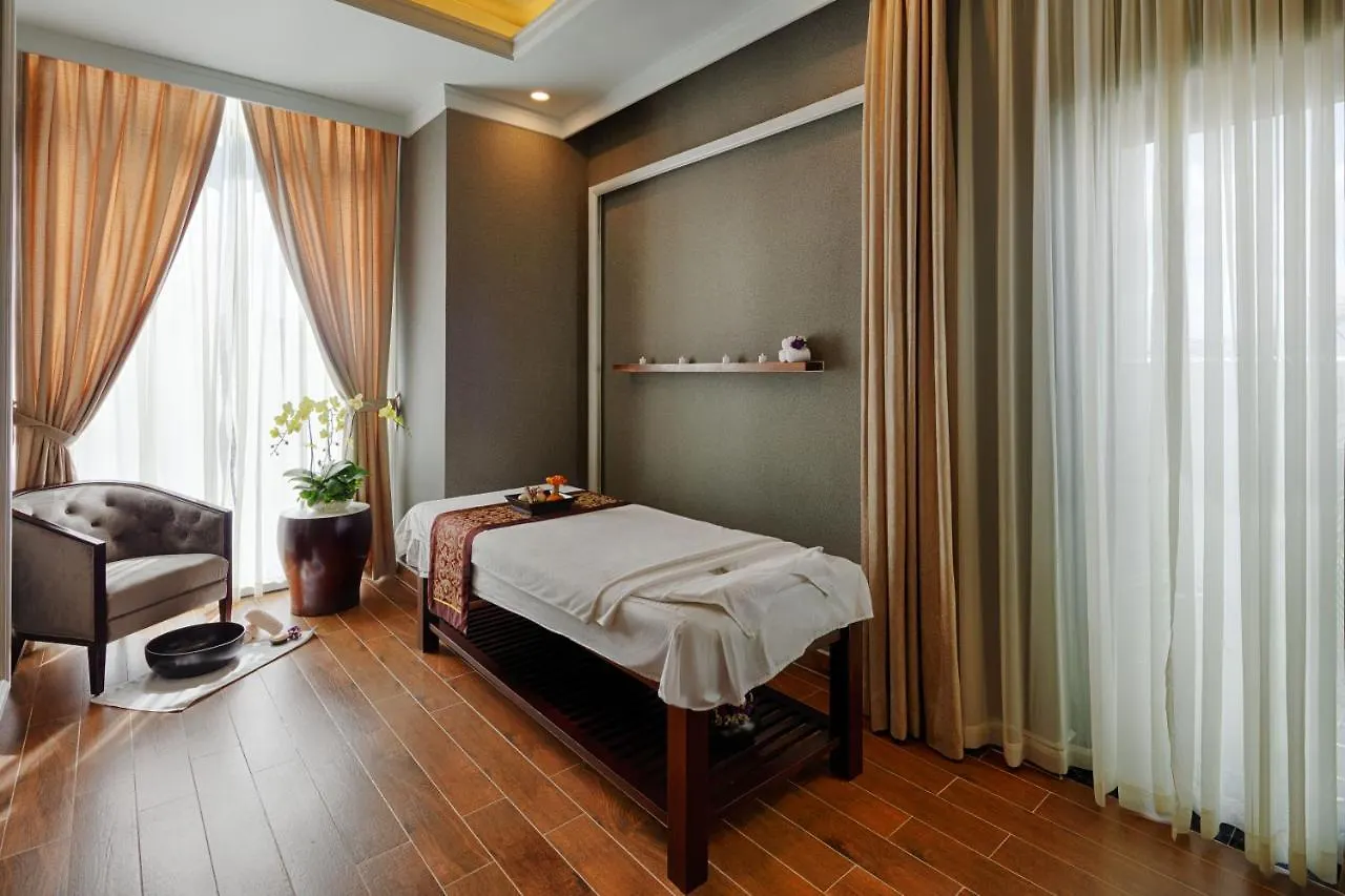 Vinpearl Beachfront Nha Trang