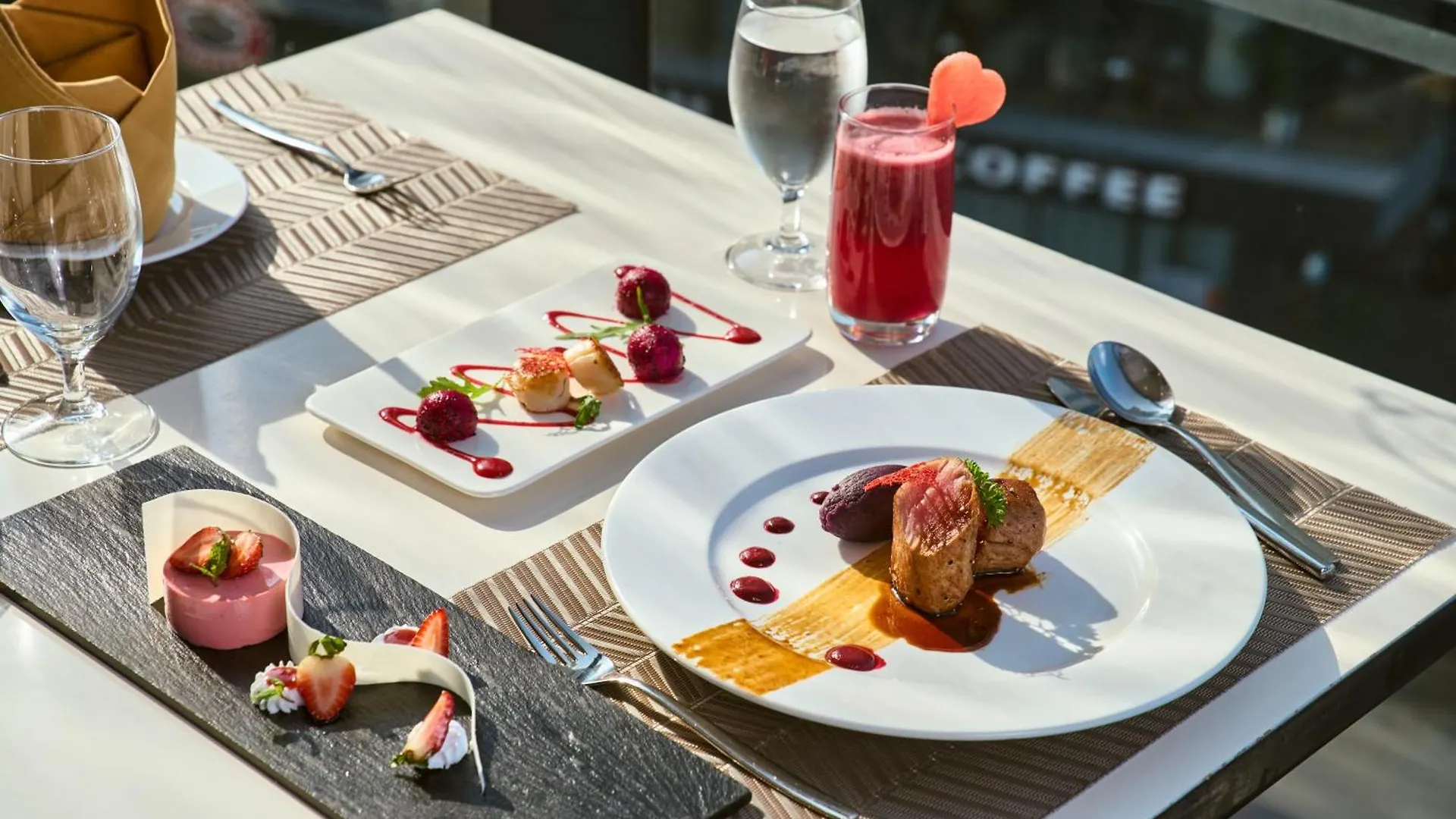 Vinpearl Beachfront Nha Trang Hotel