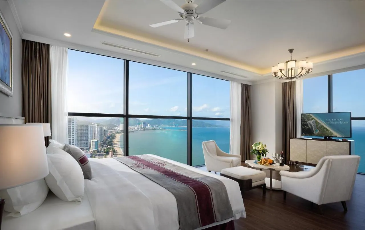 Vinpearl Beachfront Nha Trang