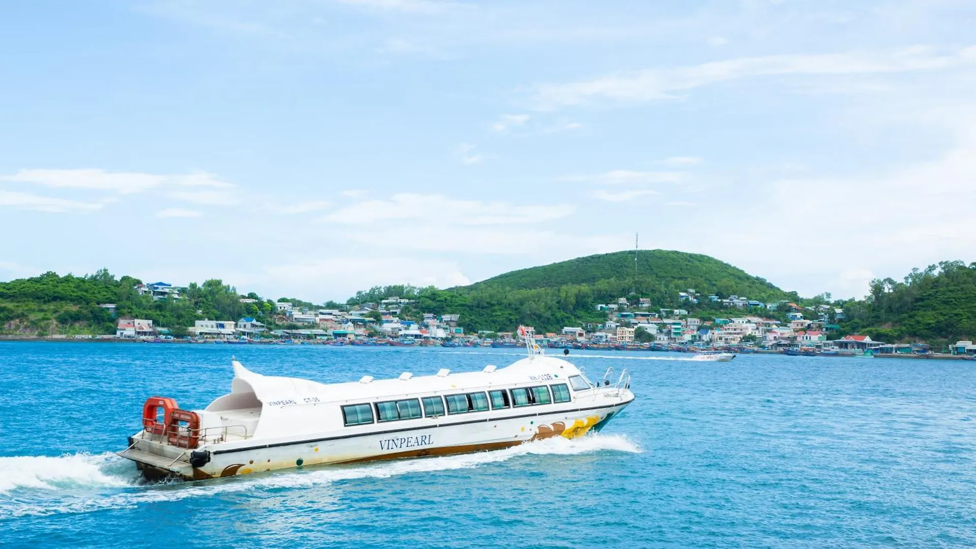 Hotel Vinpearl Beachfront Nha Trang
